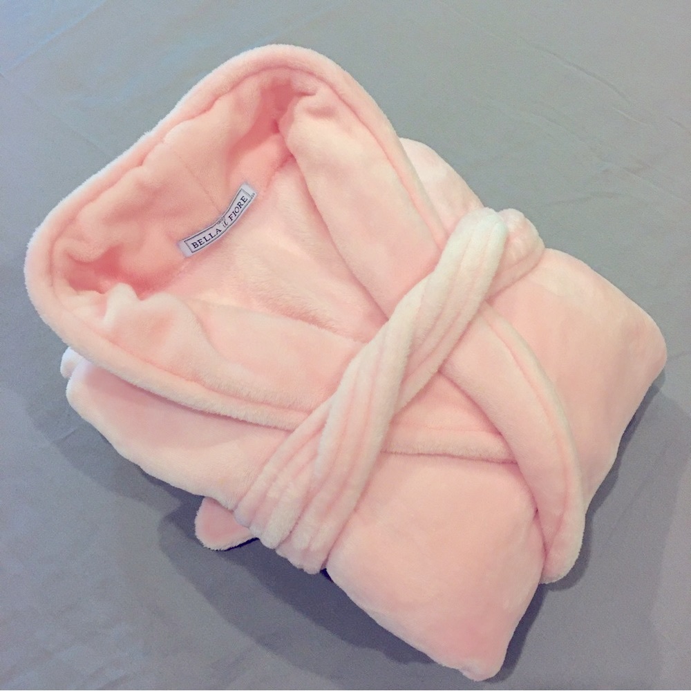 Plush Robe - Picture 4 of 5